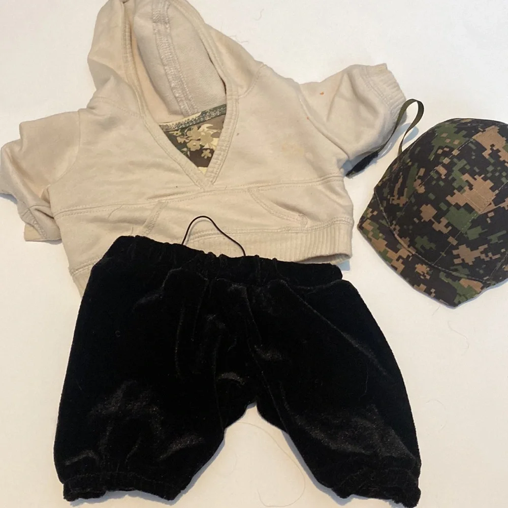 Build-A-Bear Outfit Bundle Lot - Picture 3 of 8